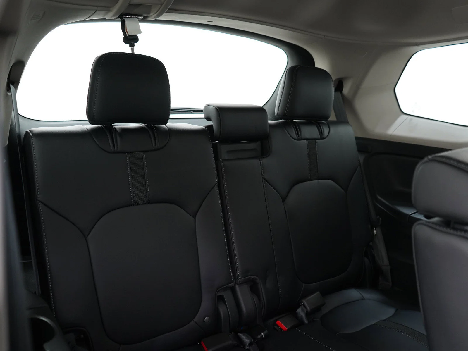 Used 2023  Honda EX-L image 12