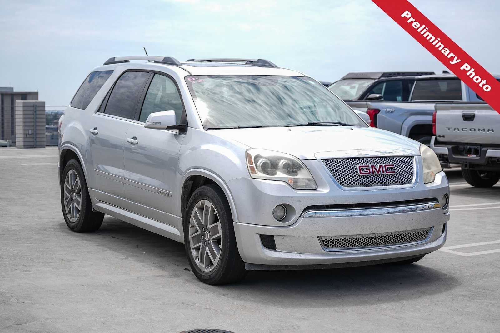 Used 2012 Quicksilver Metallic GMC Denali image 3