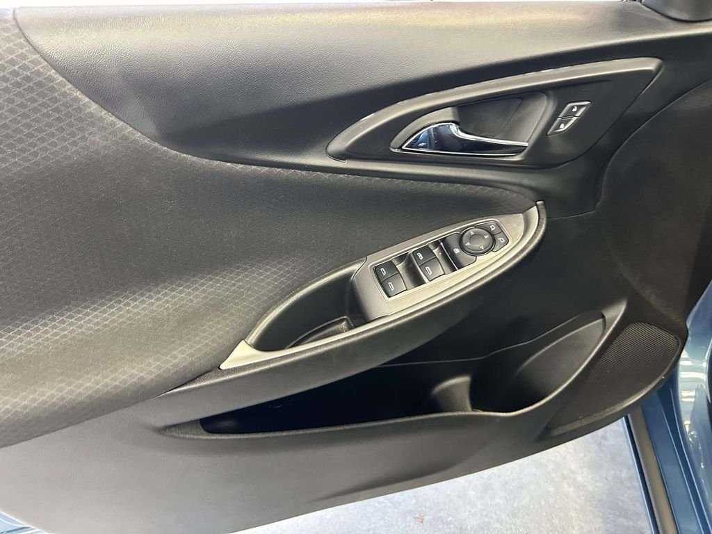 Used 2025 Blue Chevrolet LT image 15