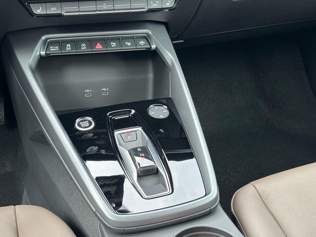 Used 2025 District Green Metallic Audi Premium Plus image 22