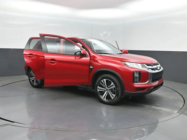 New 2026 Red Mitsubishi 2.0 ES image 37