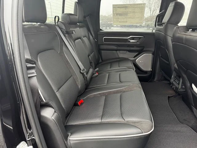 New 2026 Diamond Black Crystal Pearl-Coat Exterior Paint RAM LARAMIE image 17