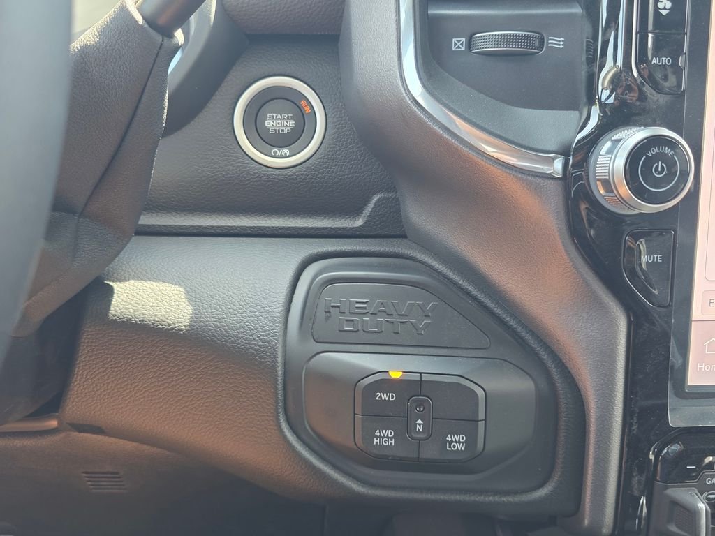 New 2026 Bright White Clear-Coat Exterior Paint RAM Laramie image 18