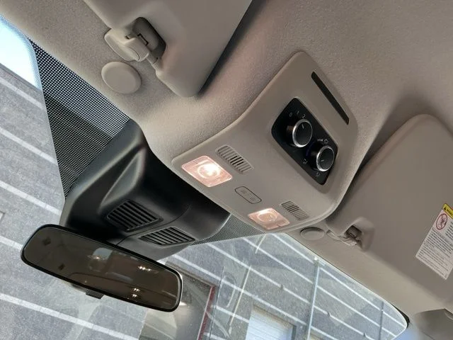 Used 2023  Ford XLT image 21
