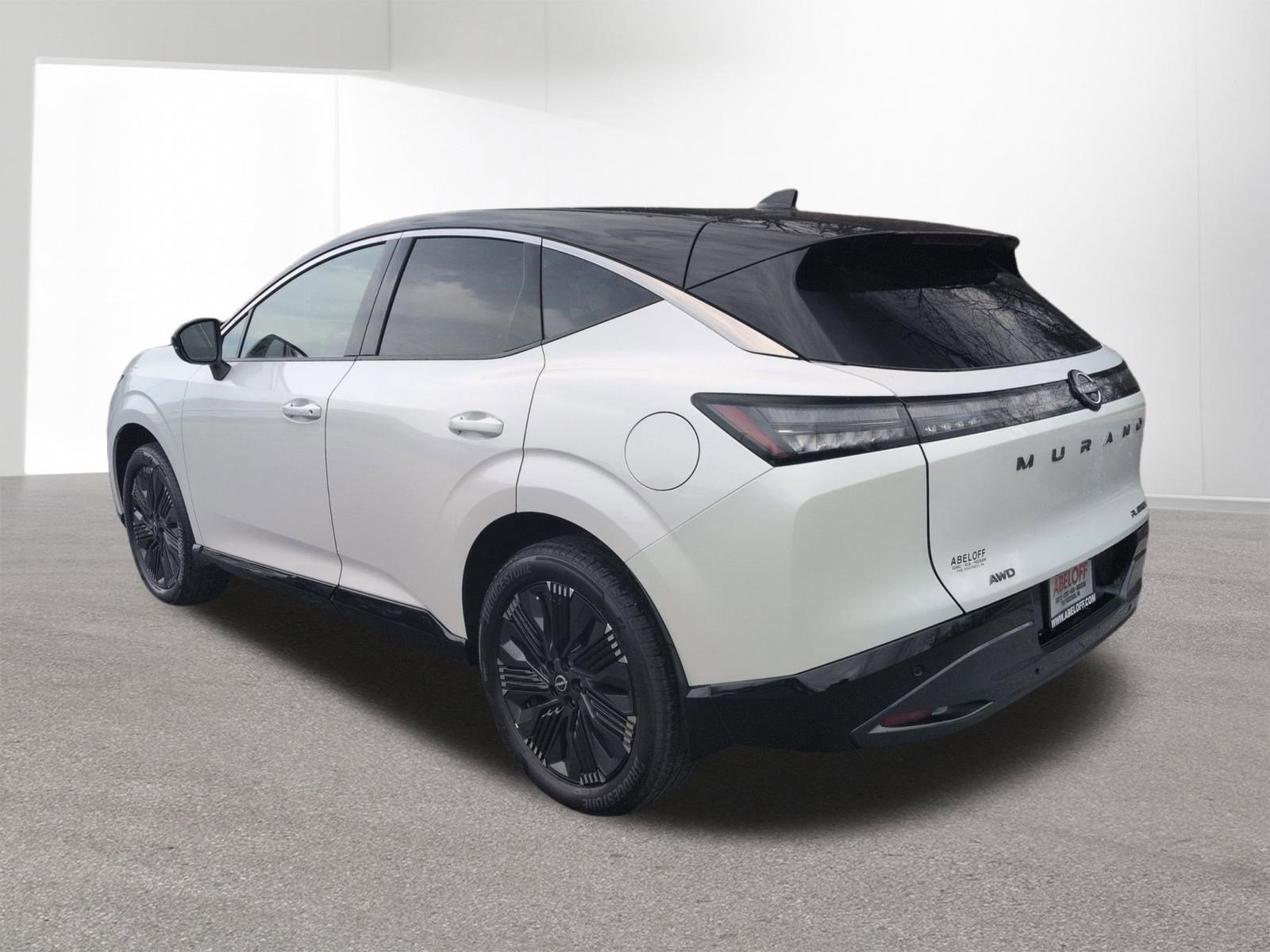 New 2026 Everest White Pearl TriCoat / Super Black Two-tone Nissan Platinum image 7