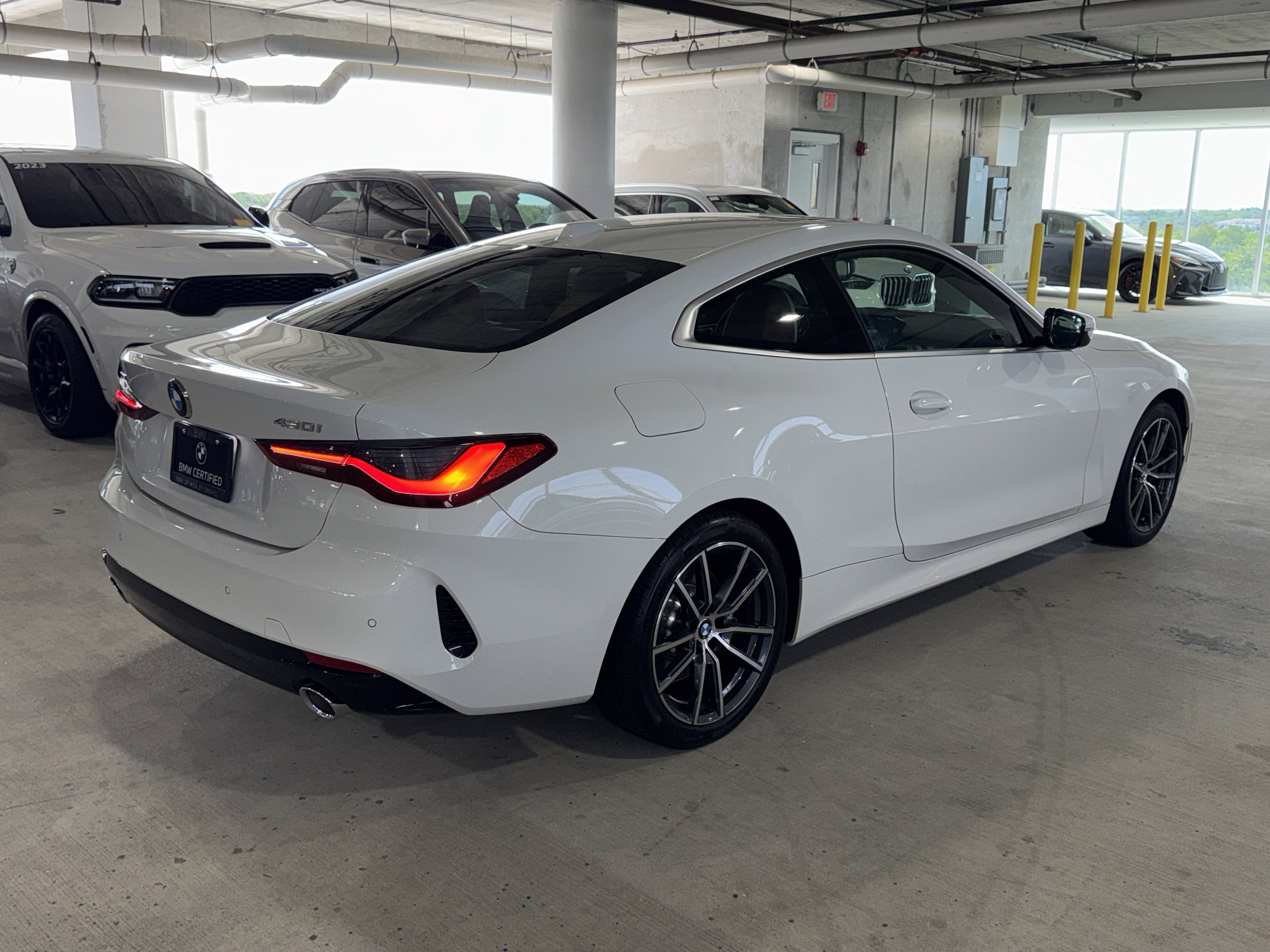 Used 2025 Alpine White BMW 430i xDrive image 8
