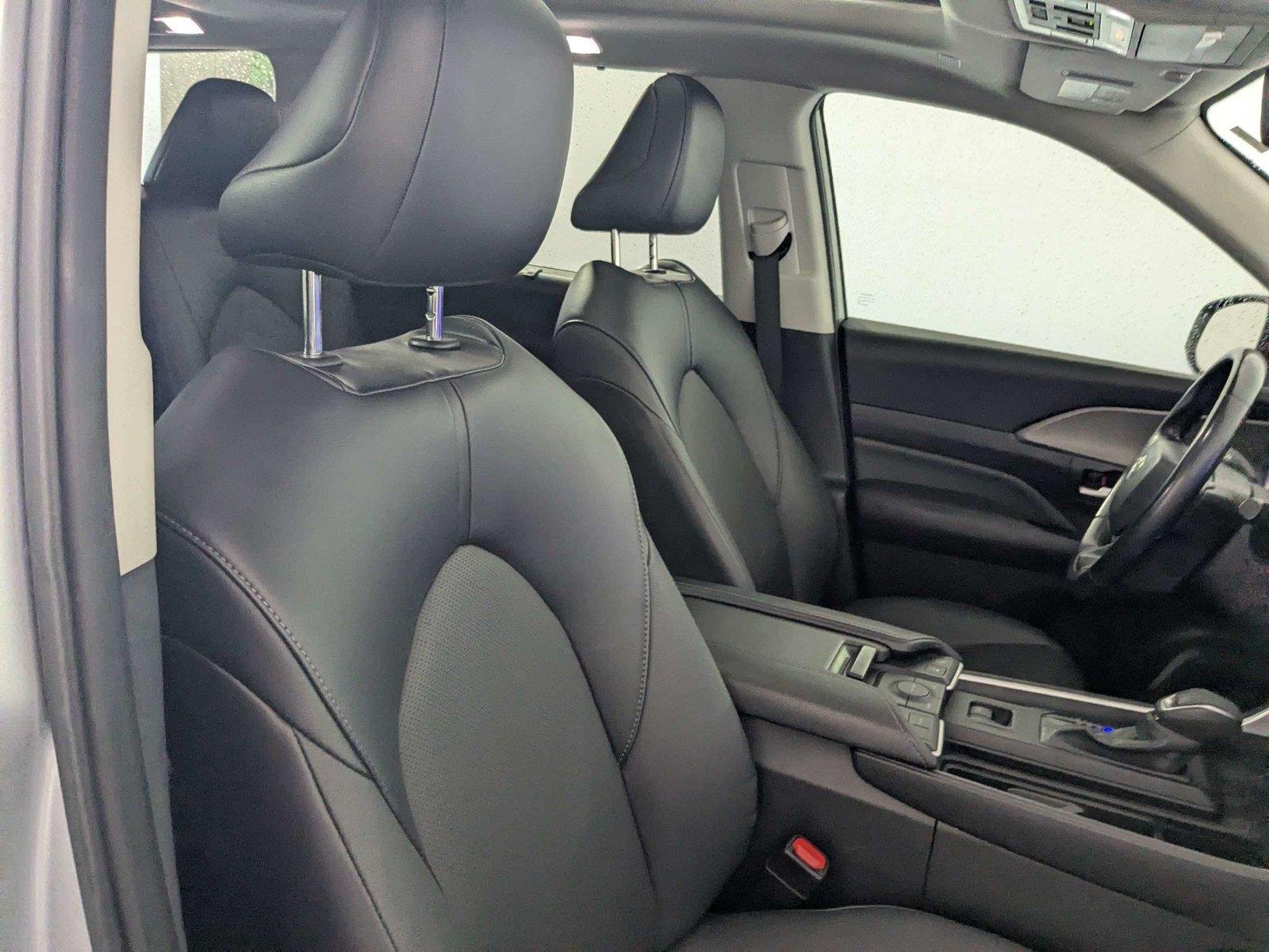 2024 Toyota Grand Highlander XLE - Photo 32