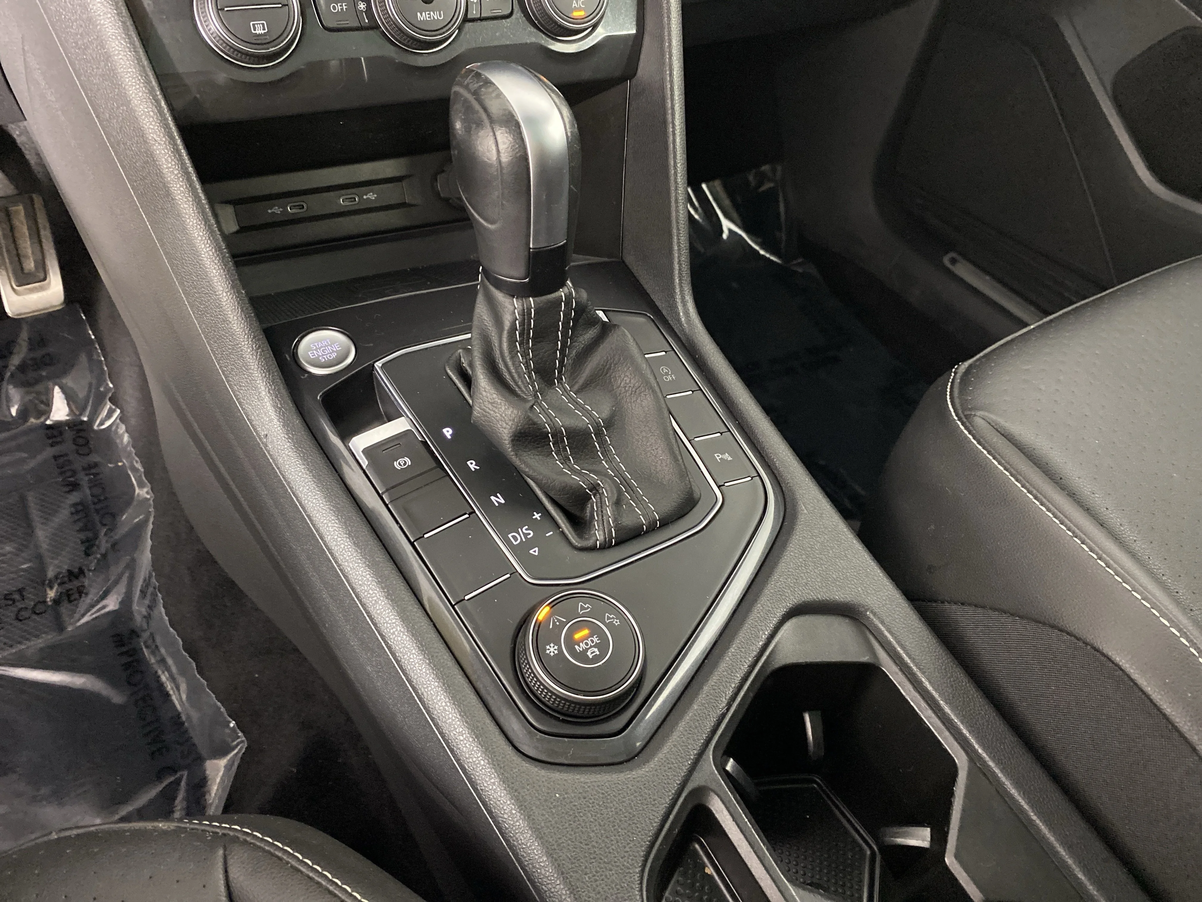 Used 2021 Platinum Gray Metallic Volkswagen SE R-Line Black image 29