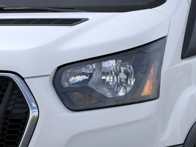 New 2025 Oxford White Ford Base image 20
