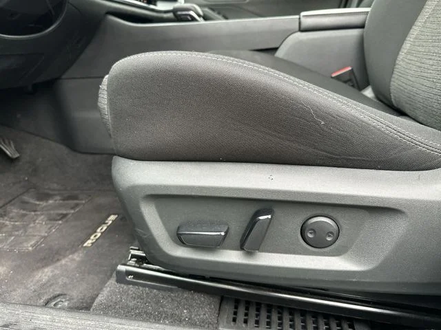 Used 2023 Gray Nissan SV image 16