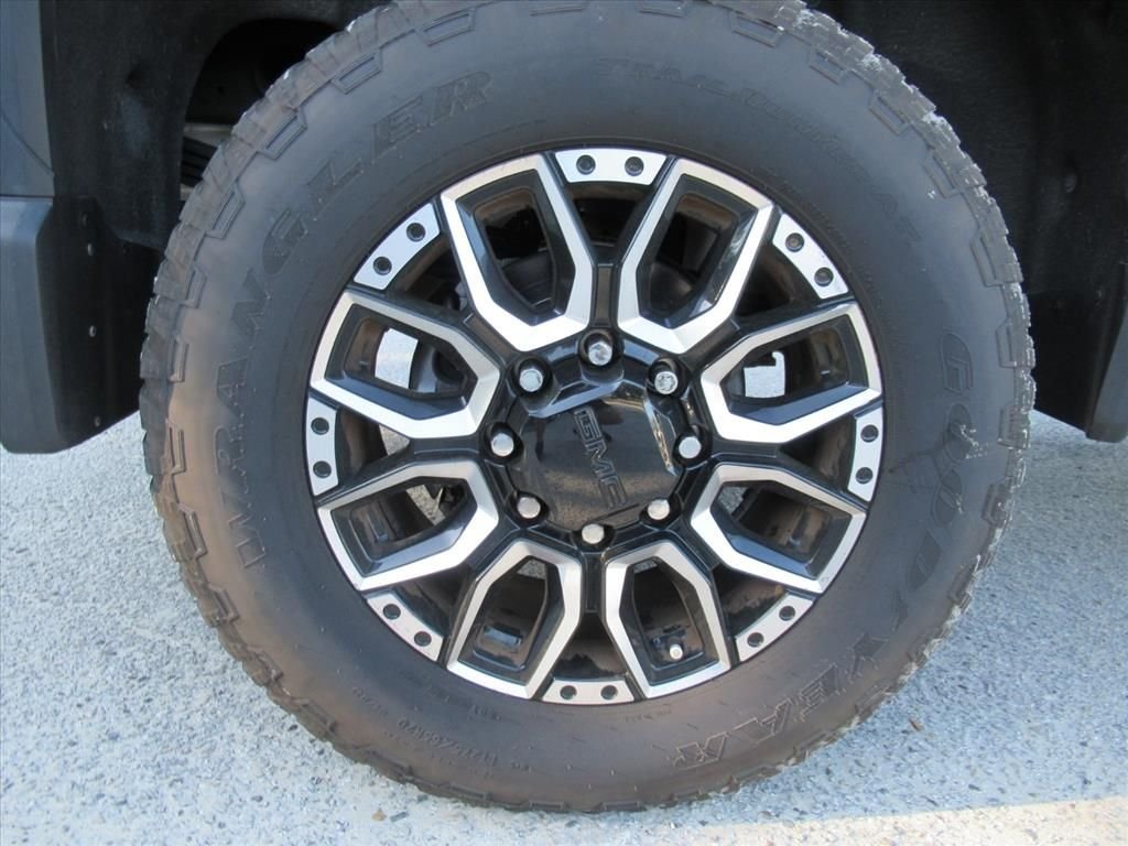 2023 GMC Sierra 2500 Denali HD Denali - Photo 9
