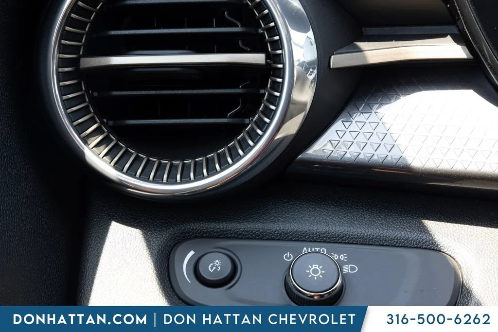 2026 Chevrolet Trax Activ - Photo 10