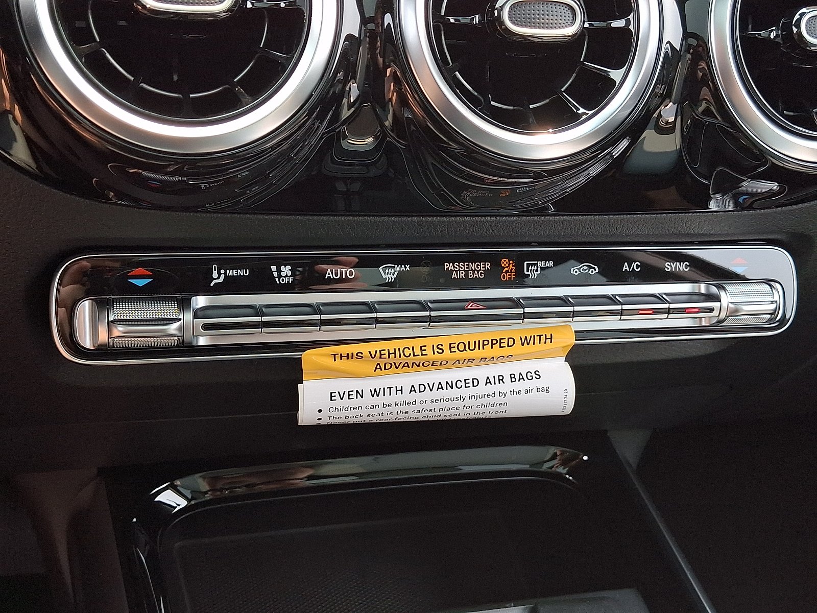 New 2026 Night Black Mercedes-Benz GLA 250 image 14