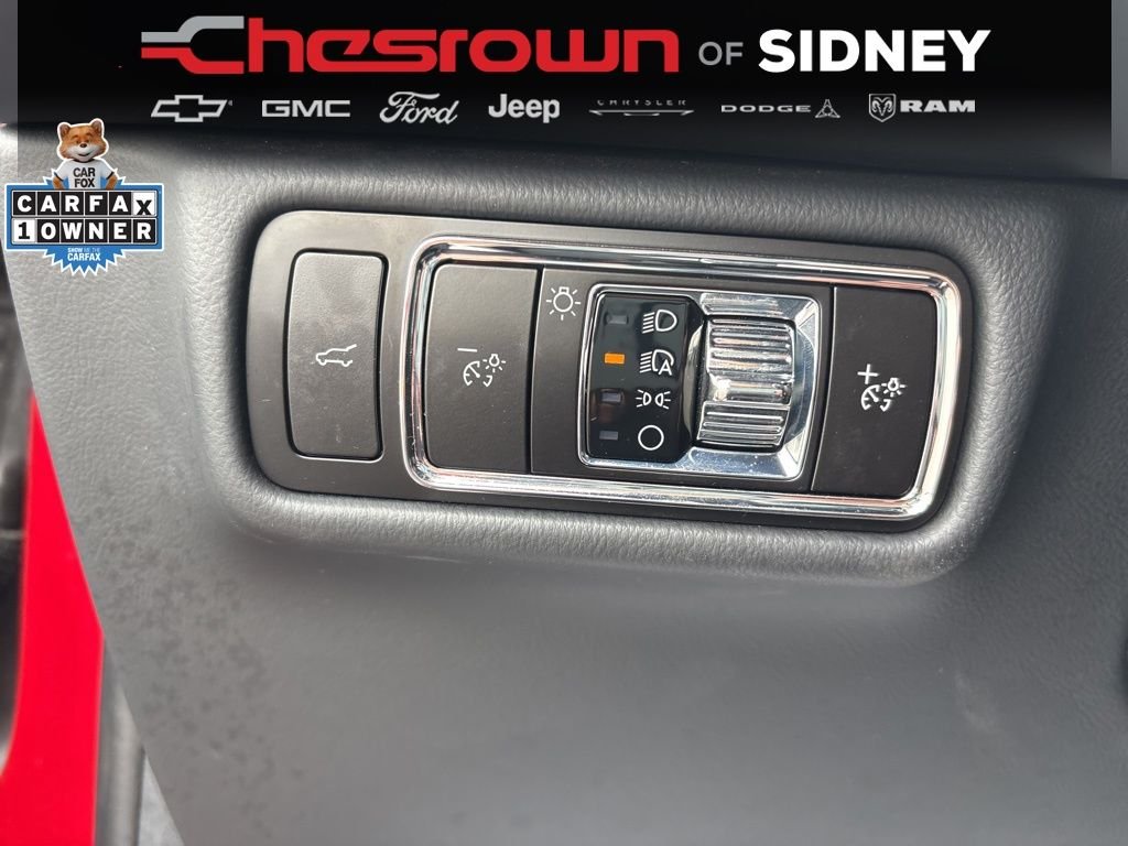 Used 2025 Red Lincoln Black Label image 15