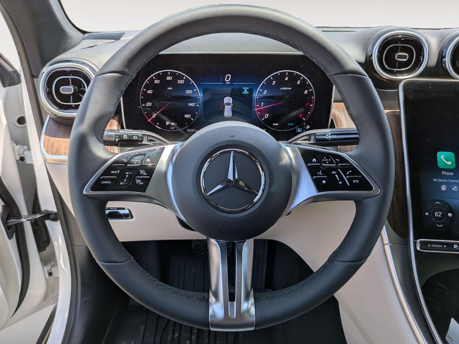 Used 2026 Polar White Mercedes-Benz GLC 300 image 18