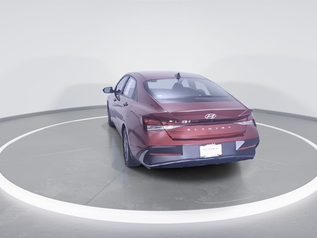 2024 Hyundai Elantra SEL - Photo 8