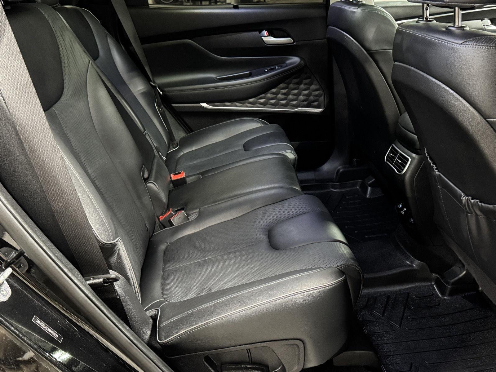Used 2022 Twilight Black Hyundai Limited image 18