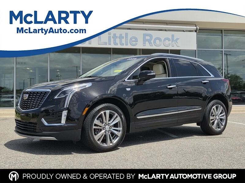 Used 2025 Black Metallic CADILLAC FWD 4DR PREMIUM LUXURY image 1