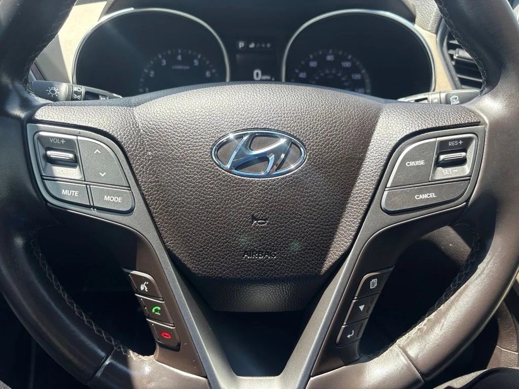 Used 2018 Black Hyundai 2.4 Base image 23