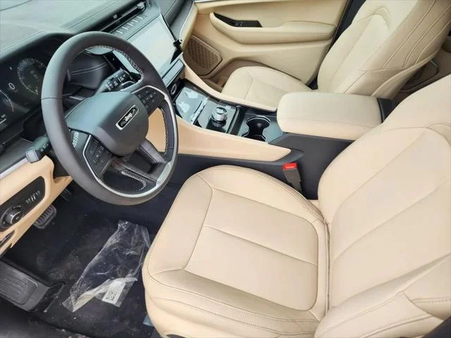 New 2026 Bright White Clear-Coat Exterior Paint Jeep Limited image 8