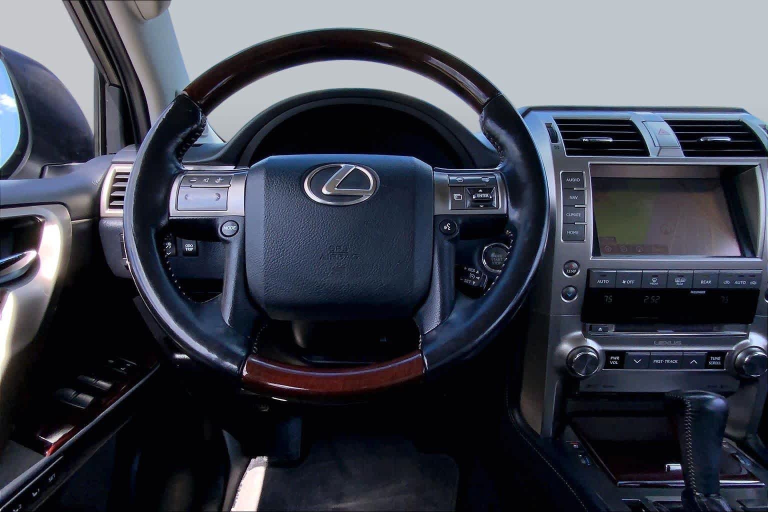 Used 2015 Silver Lining Metallic Lexus  image 6