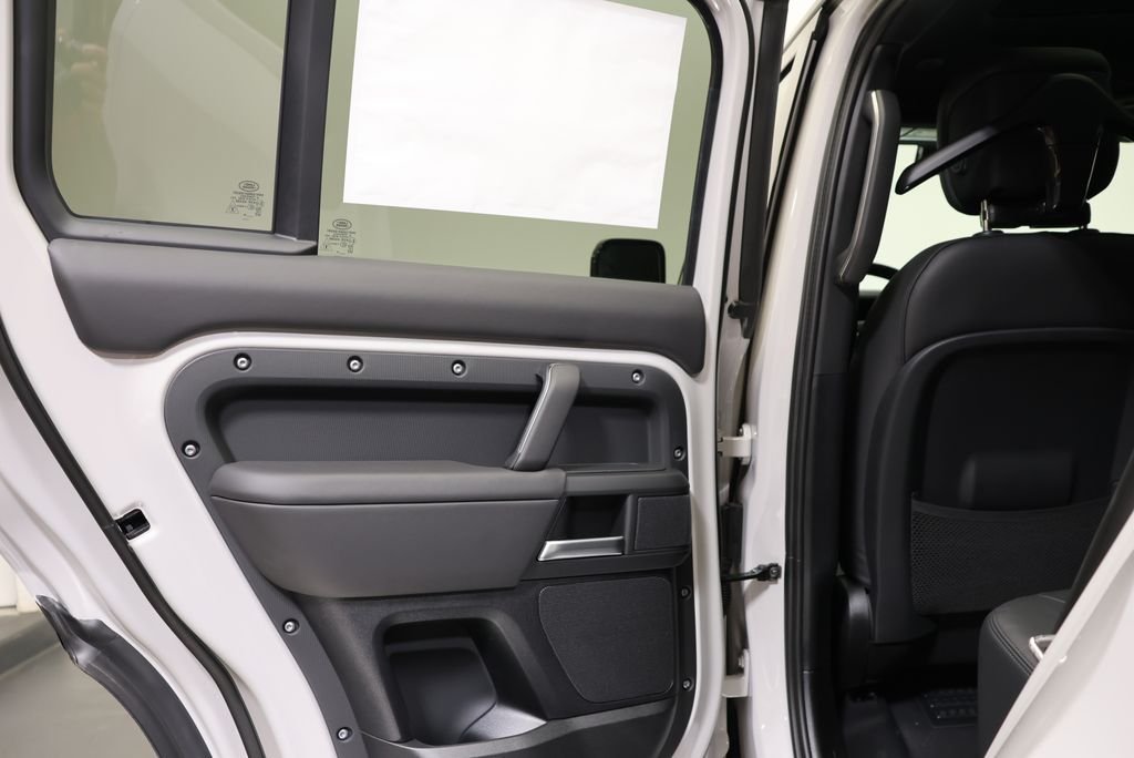 New 2026 Borasco Grey Land Rover S image 32