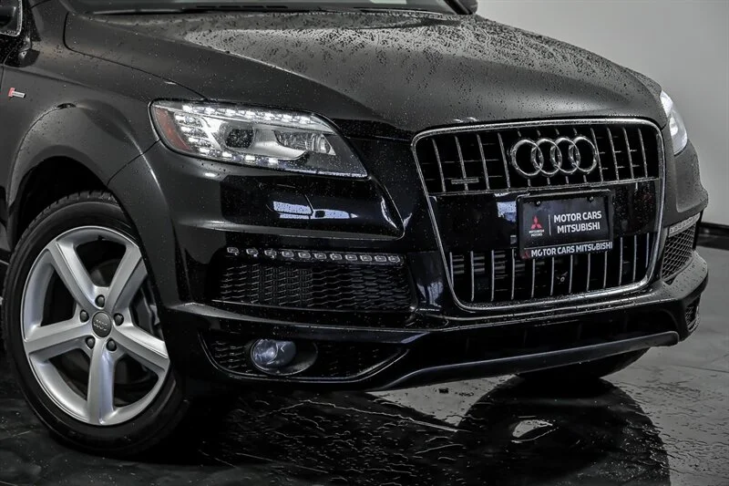 Used 2015 Audi Q7 S line Prestige with VIN WA1DGAFE3FD008174 for sale in Aurora, IL