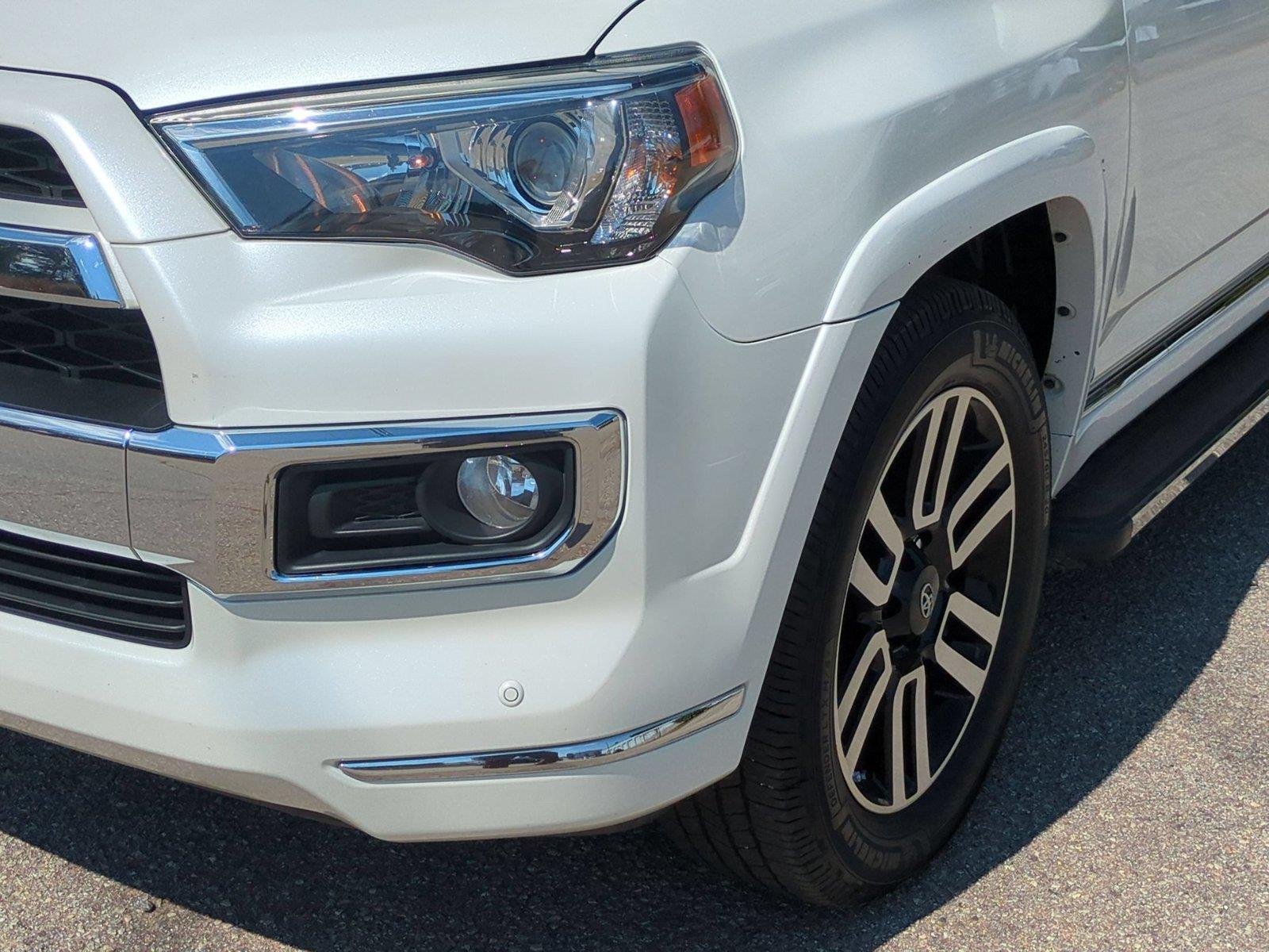 Used 2019 Blizzard Pearl Toyota Limited image 9
