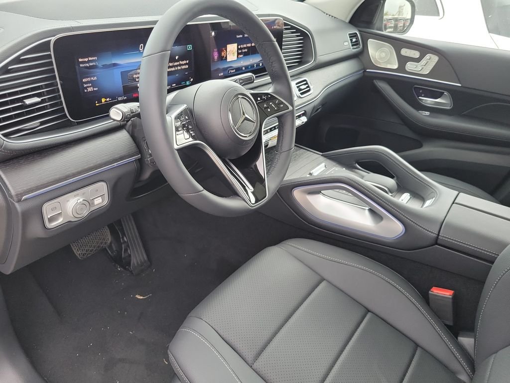 New 2026 Black Mercedes-Benz GLS 450 image 20