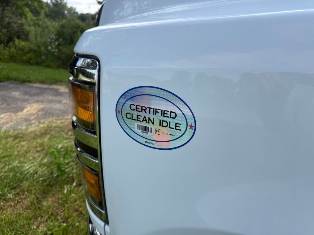 Used 2024 White Chevrolet Work Truck image 9