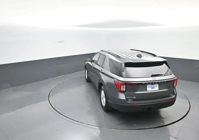 New 2026 Carbonized Gray Metallic Ford Active image 24