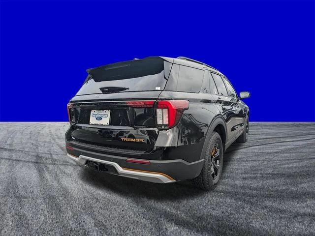 New 2026 Agate Black Metallic Ford Tremor® image 4