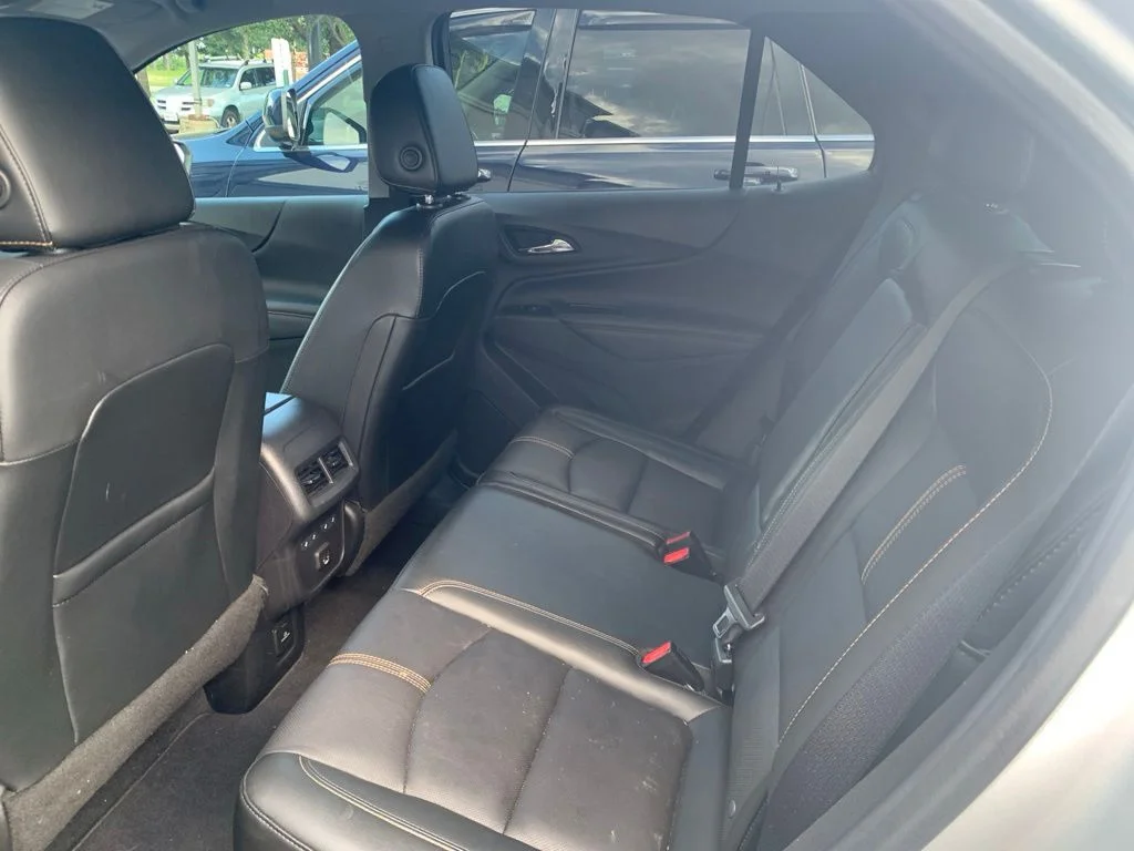 Used 2022 Silver Chevrolet Premier image 7