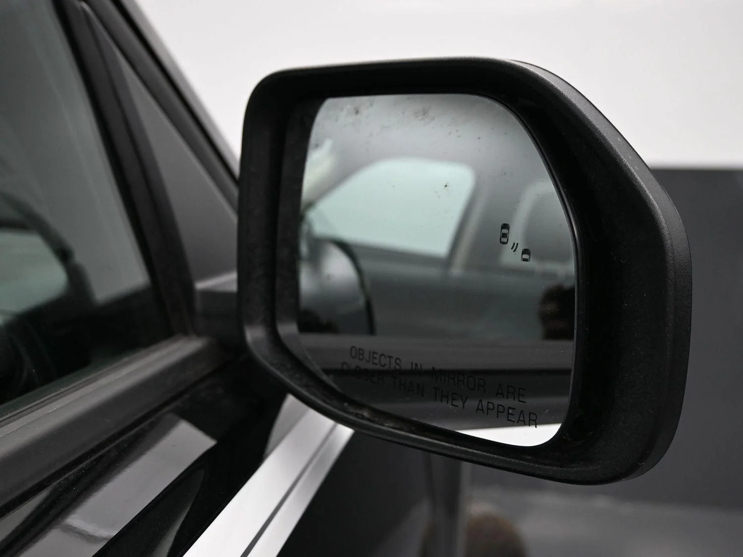 New 2025 Shadow Black Ford Heritage image 7
