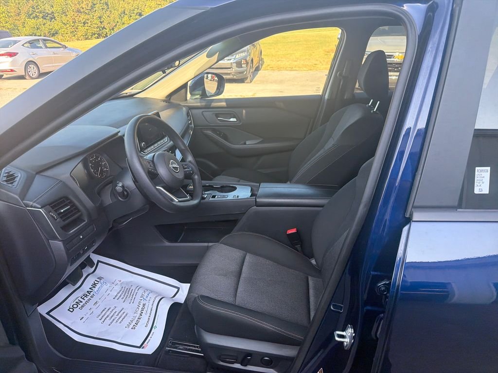 Used 2024 Blue Nissan SV image 13