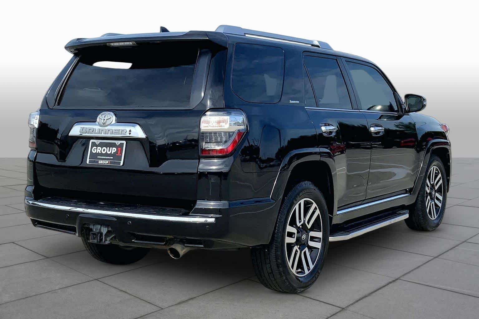 Used 2019 Midnight Black Metallic Toyota Limited image 13