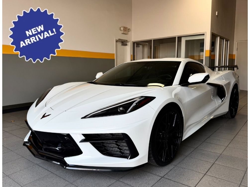 Used 2023 White Chevrolet 2LT image 1