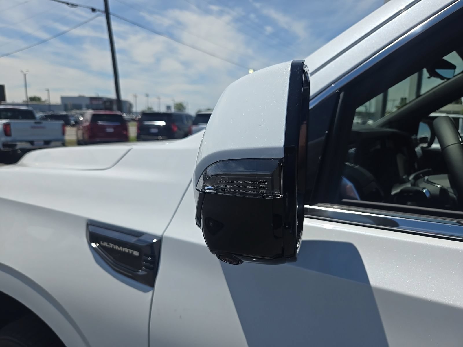 2026 GMC Yukon Denali Ultimate - Photo 19
