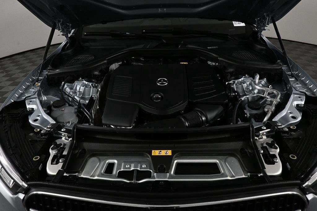 New 2026 Cirrus Silver Metallic Mercedes-Benz GLC 300 image 33