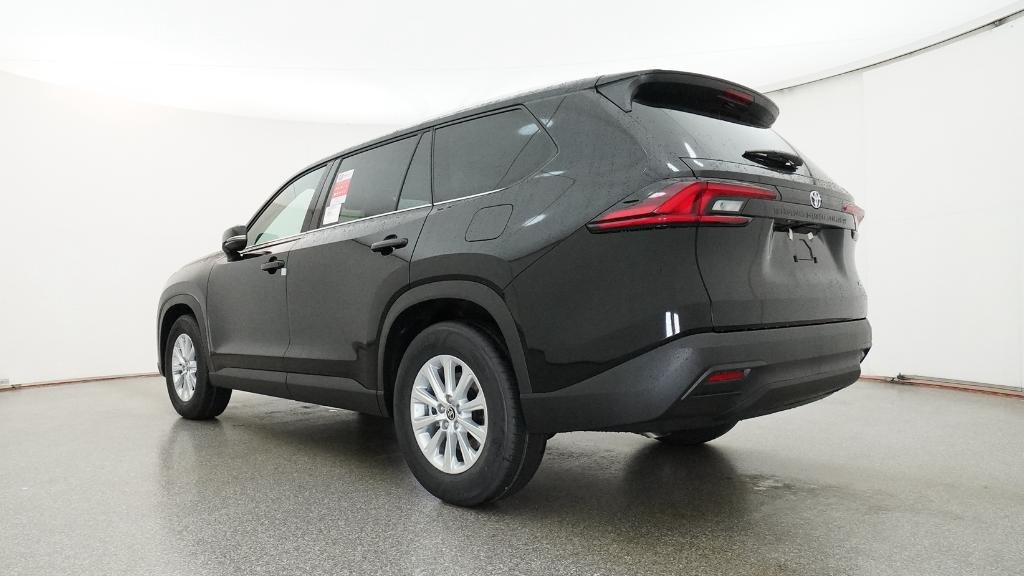 New 2026 Midnight Black Metallic Toyota XLE image 9