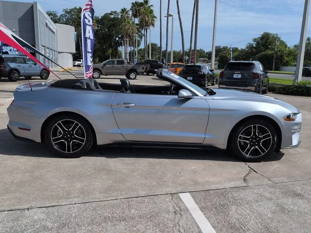 Used 2021 Silver Ford EcoBoost Premium image 3