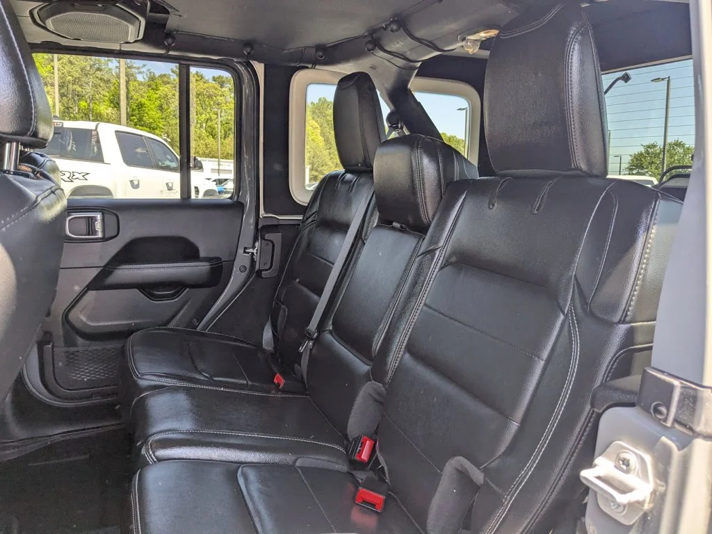 Used 2022 Sting-Gray Clearcoat Jeep Unlimited Sahara image 24