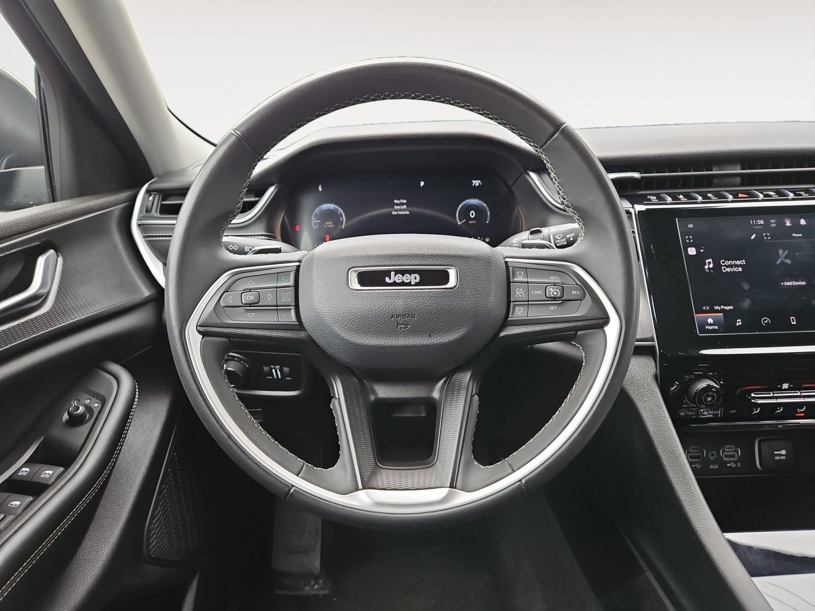 Used 2023 Gray Jeep Laredo image 12
