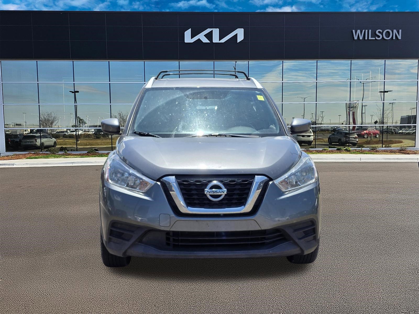 Used 2019 Nissan Kicks SV with VIN 3N1CP5CU3KL559572 for sale in Brandon, MS