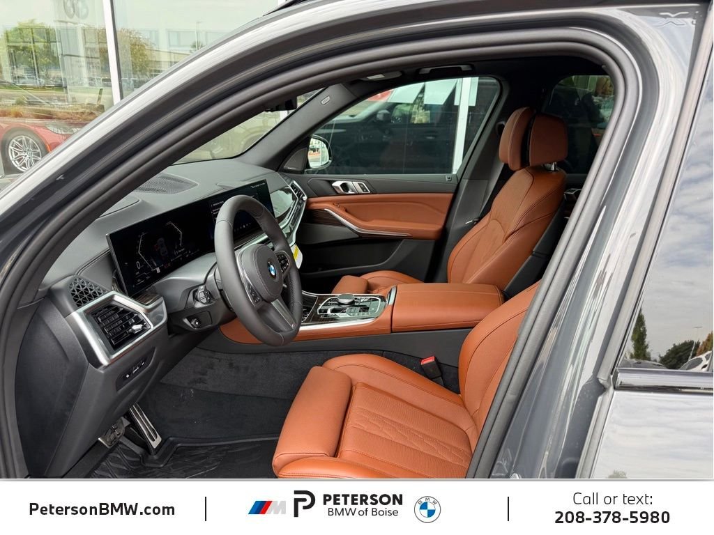 New 2026 Dravit Grey Metallic BMW xDrive40i image 16