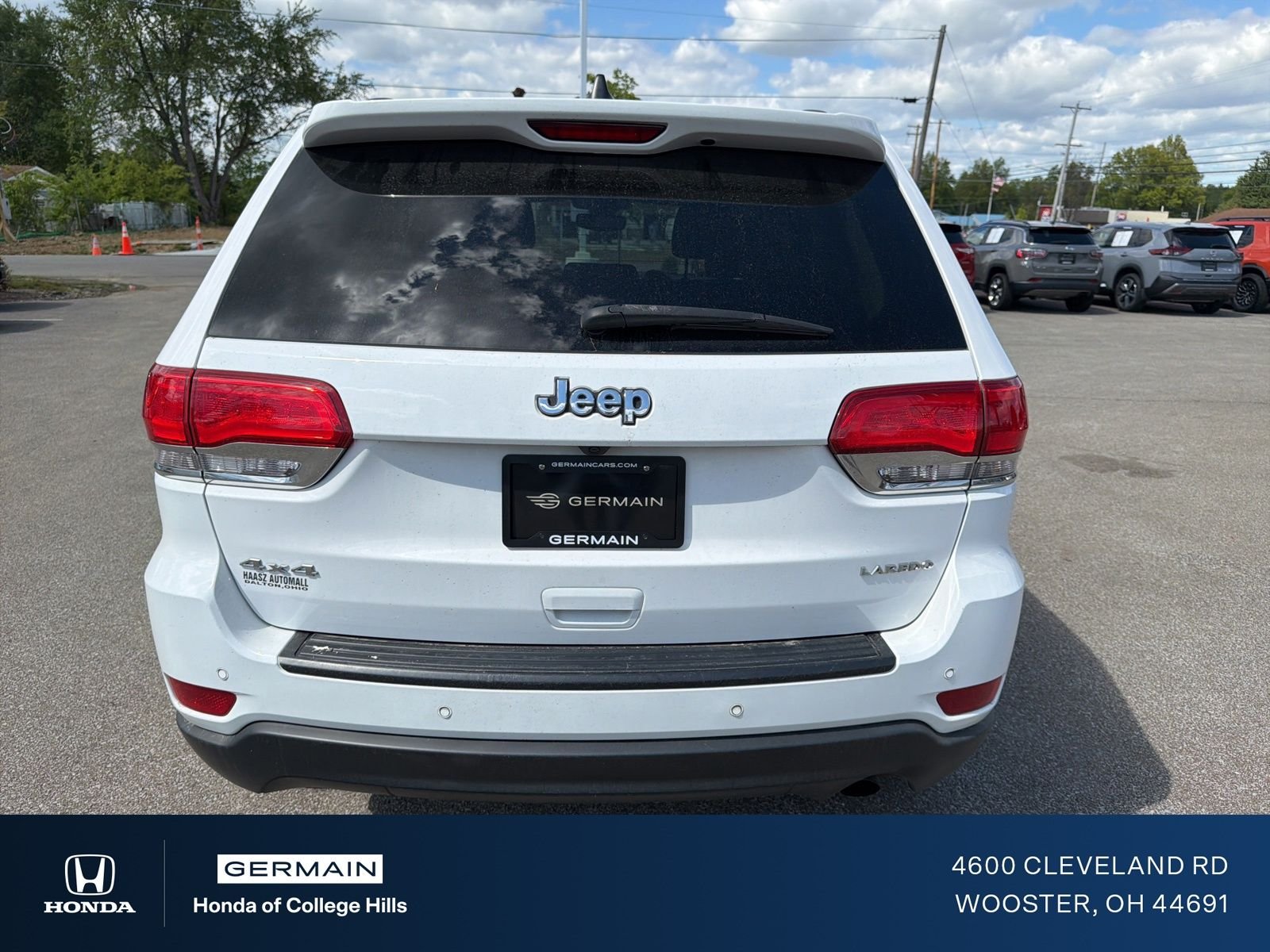Used 2018 Jeep Grand Cherokee Laredo E with VIN 1C4RJFAG0JC170698 for sale in Wooster, OH