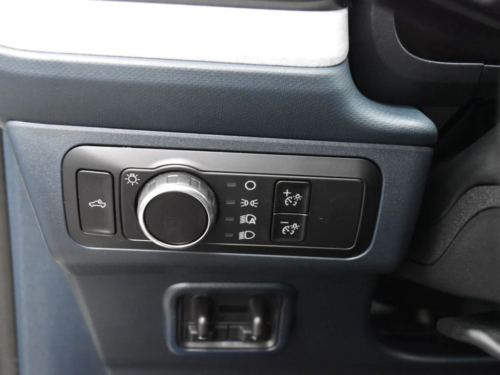 New 2025 Beige Ford XLT image 12
