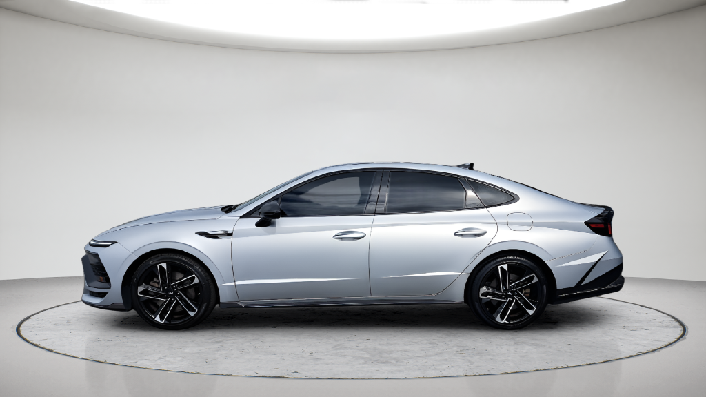 Used 2024 Silver Hyundai N Line image 8