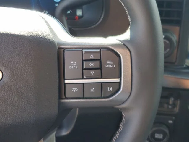 New 2026 Glacier Gray Metallic Tri-Coat Ford F-250® Lariat® image 26