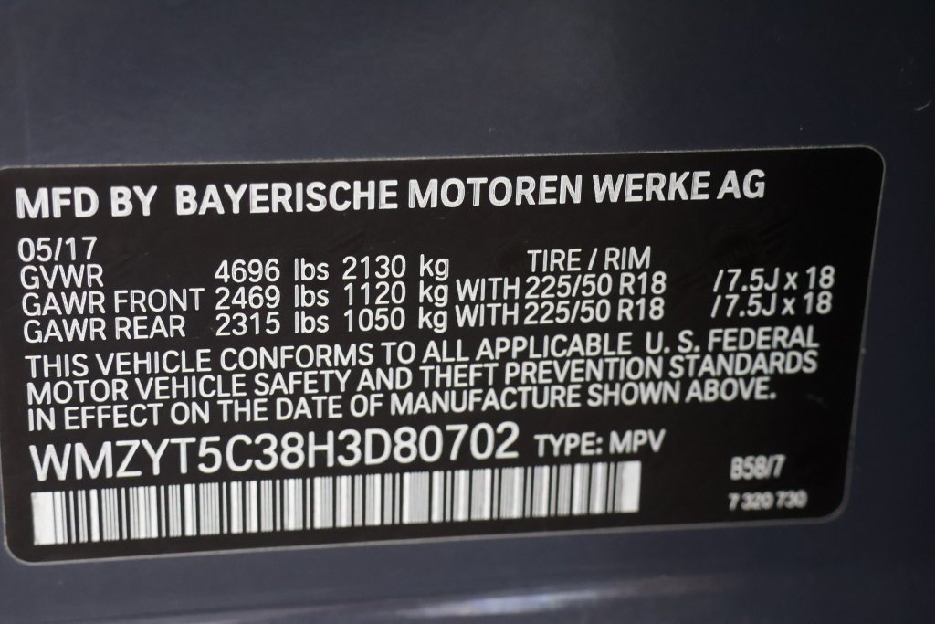 Used 2017 Thunder Gray Metallic MINI  image 29
